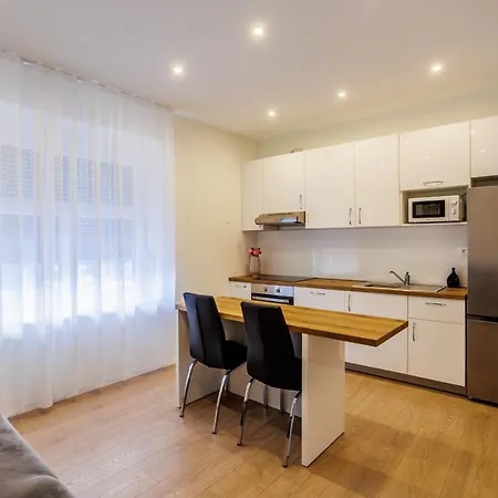 Blue Pearl-split Town Center Lejlighed *